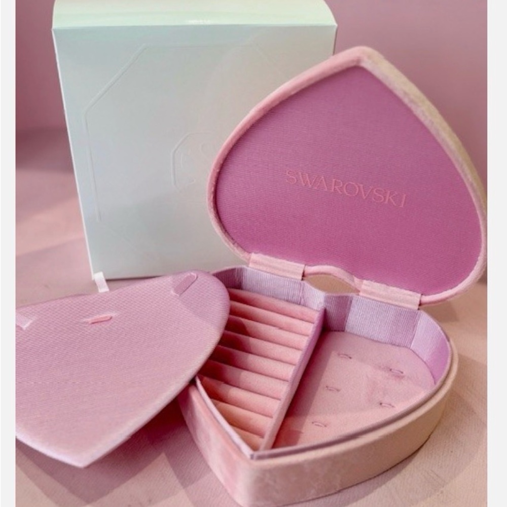 New Swarovski Pink Heart Jewelry Organizer